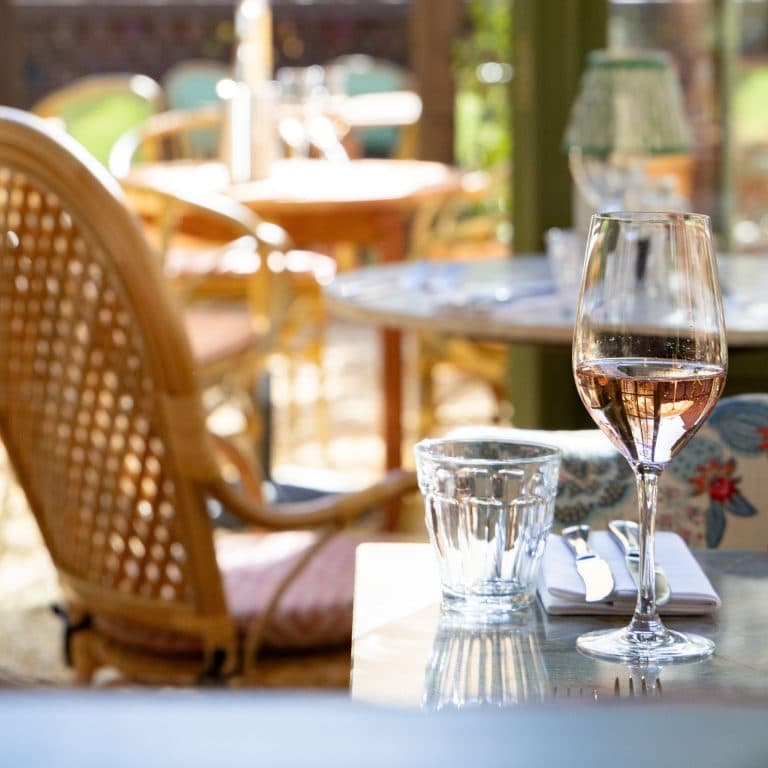 Cover Image for Let us treat you to a glass of complimentary rosé at The Old Crown