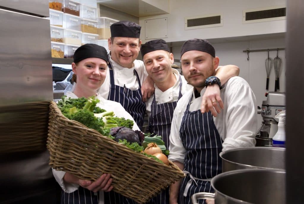heartwood-inns-chefs-produce-in-kitchen